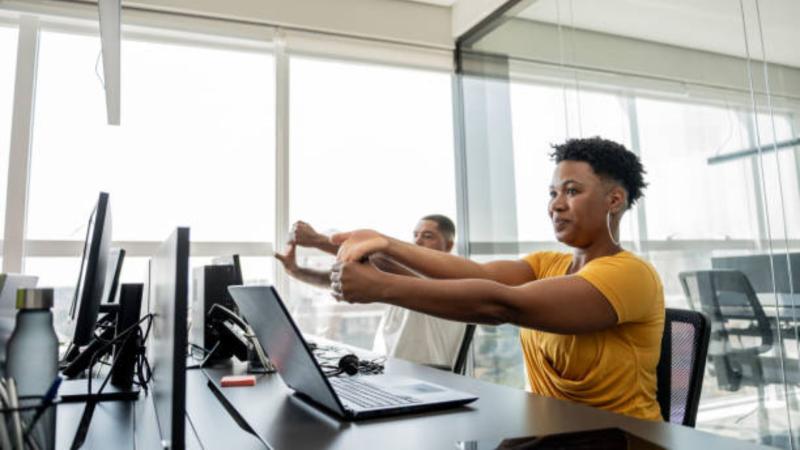 Ginástica Laboral: Benefícios para Saúde e Produtividade Empresarial