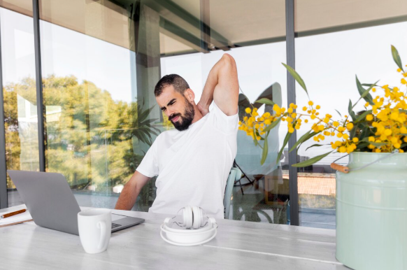 Ginástica Laboral Online: Benefícios para Melhorar Produtividade e Bem-Estar no Trabalho